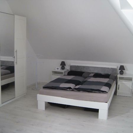 Toefte Bude Mülheim an der Ruhr Екстериор снимка