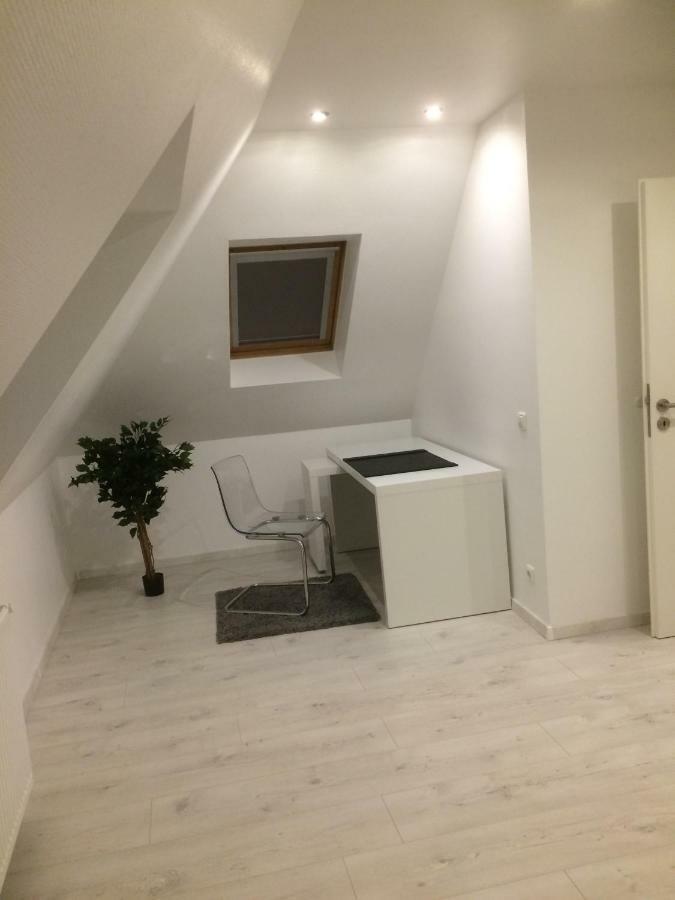 Toefte Bude Mülheim an der Ruhr Екстериор снимка