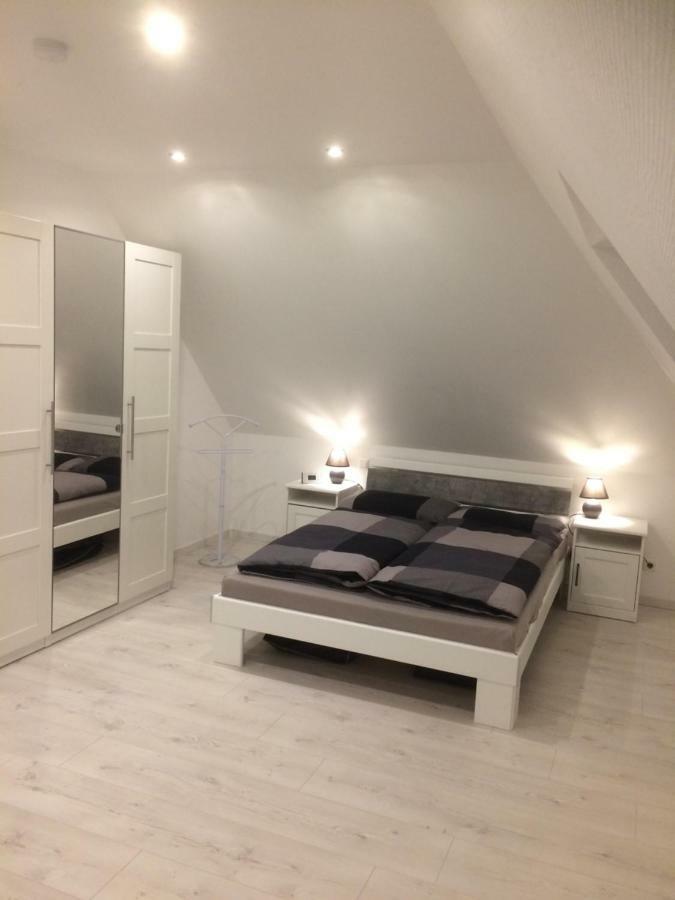 Toefte Bude Mülheim an der Ruhr Екстериор снимка